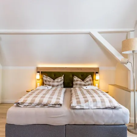 Haus Emma Doppelzimmer Sanddorn Отель