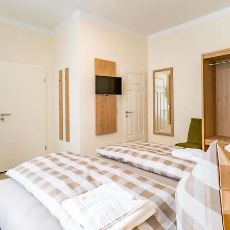 Haus Emma Doppelzimmer Sanddorn Borkum